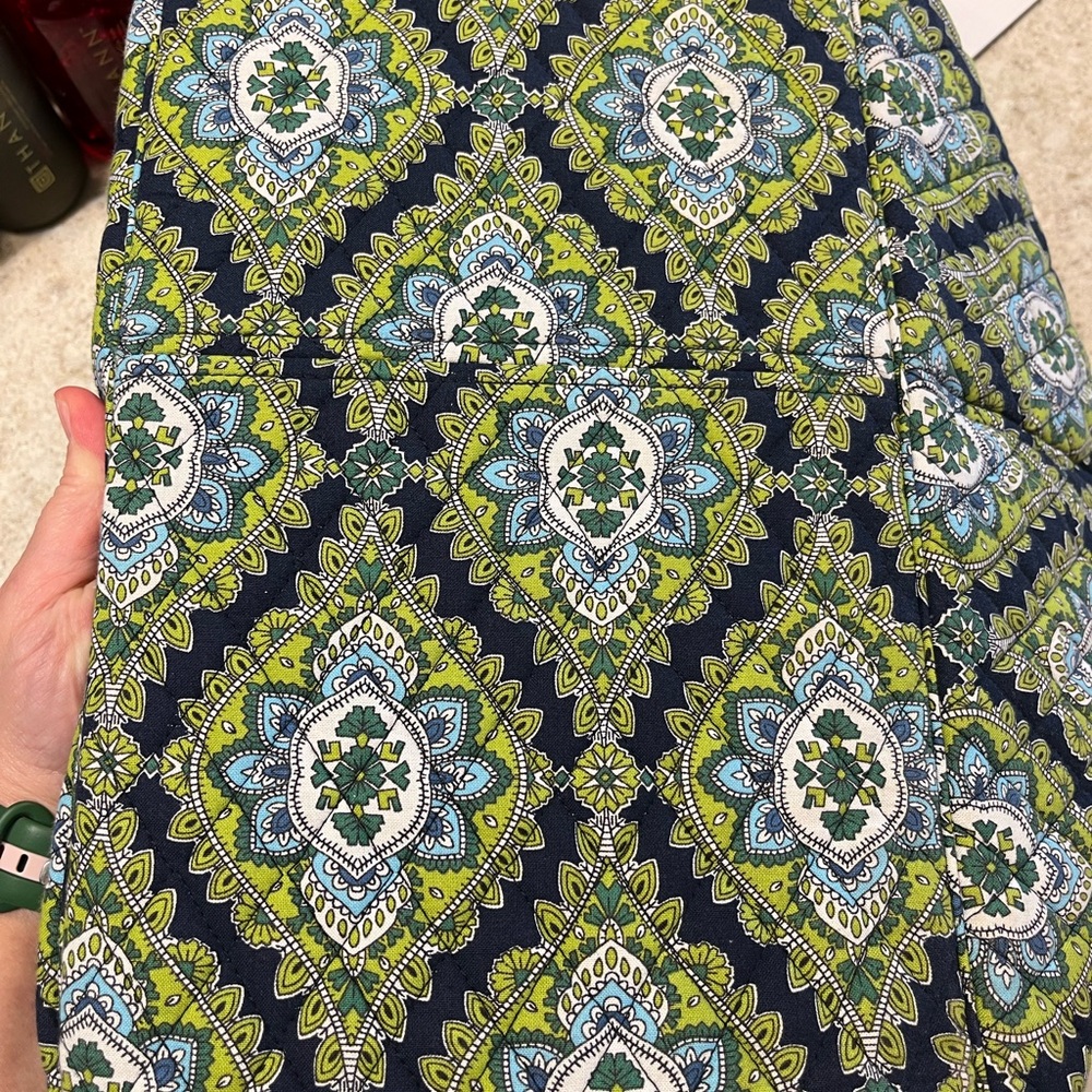 Vera Bradley Weekender Bag - Picture 5 of 6